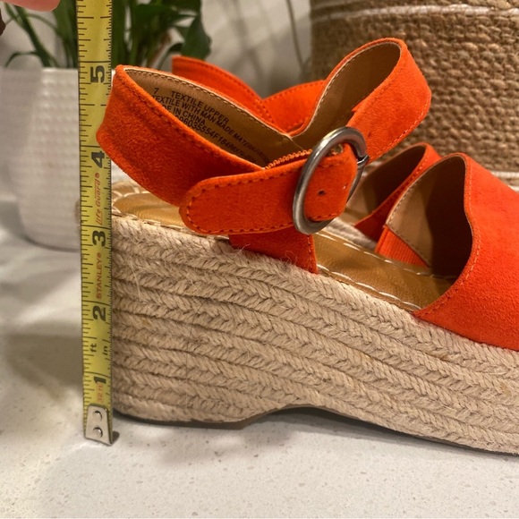 *SOLD* Universal Thread Women’s Platform Sandals Burnt Orange Women’s 7 - Picture 5 of 7